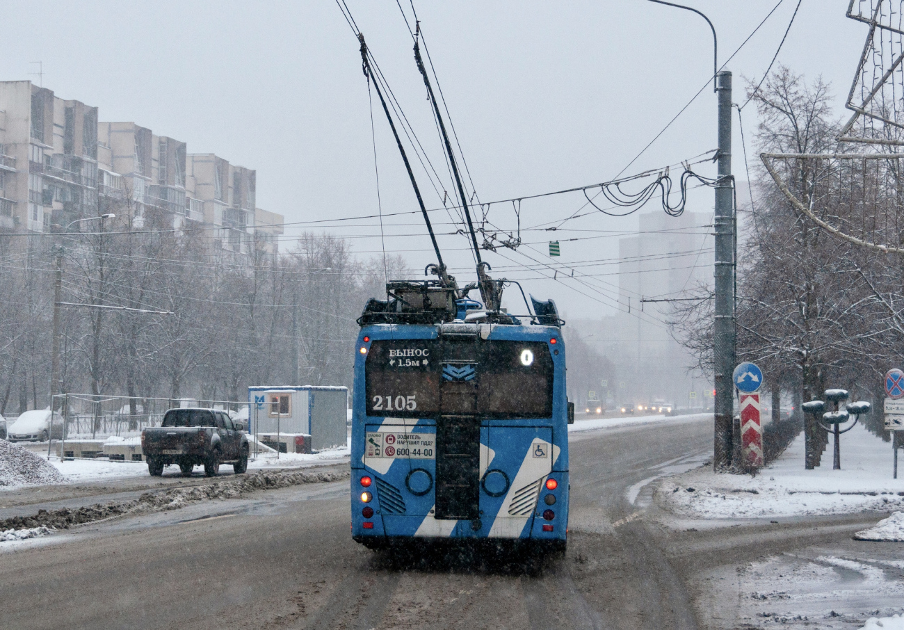 Petrohrad, BKM 32100D č. 2105