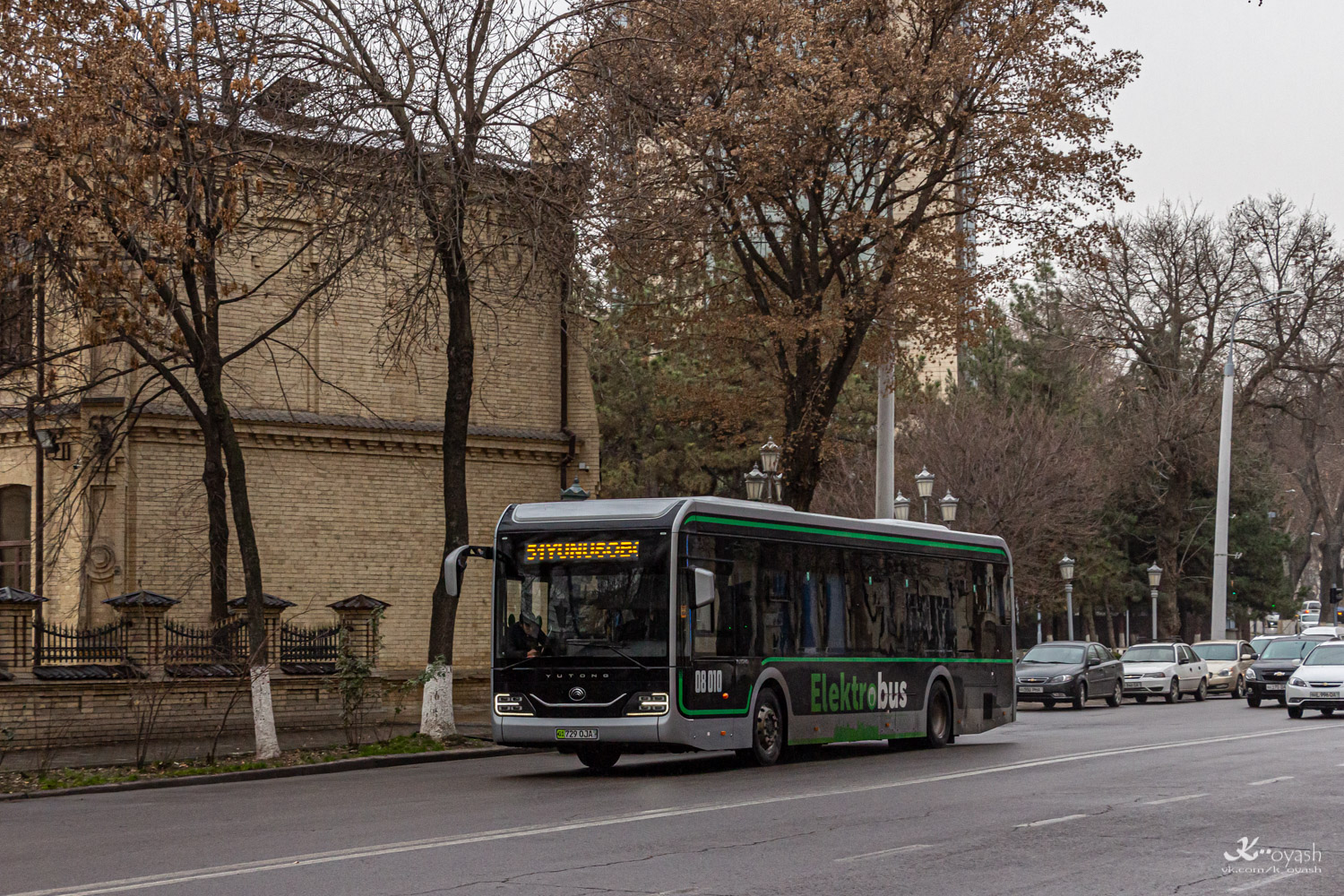 Ташкент, Yutong ZK6126BEVG № 08010