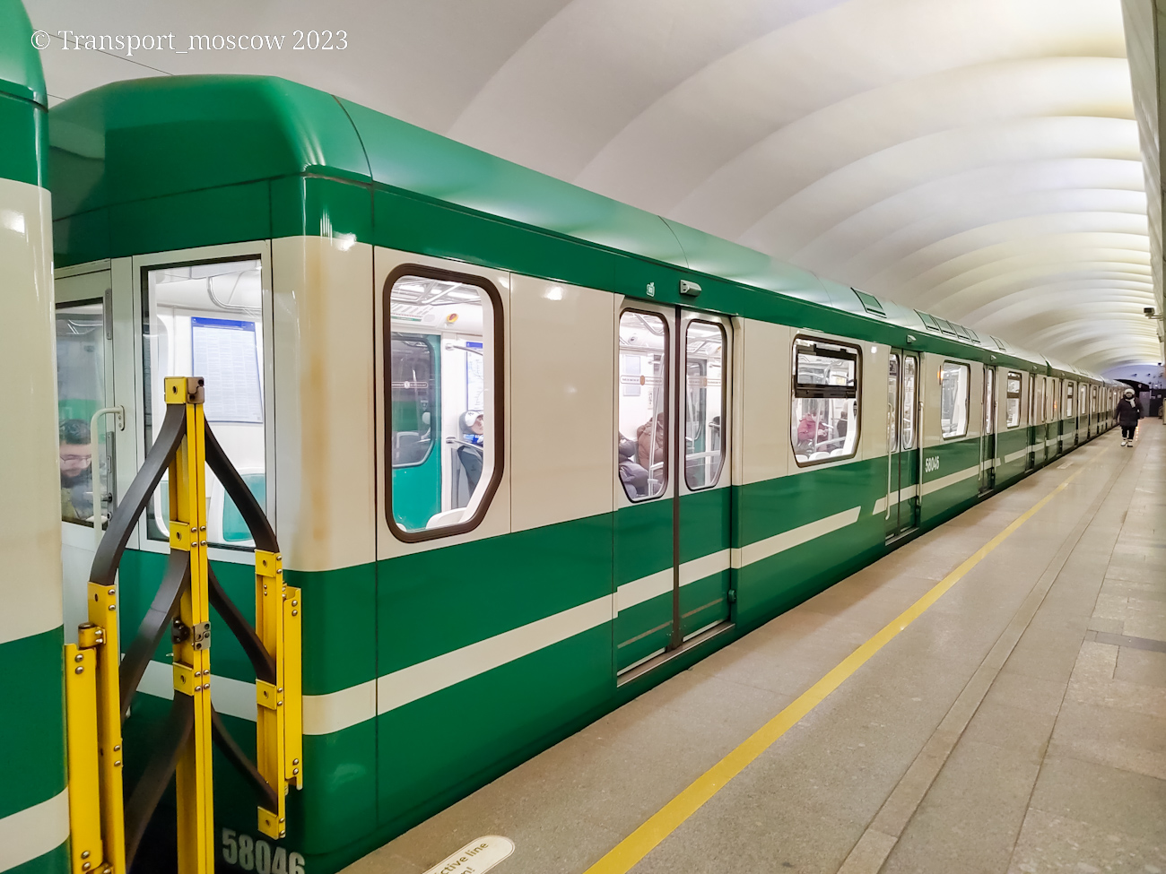 Санкт-Пецярбург, 81-558.2 «НеВа» № 58046