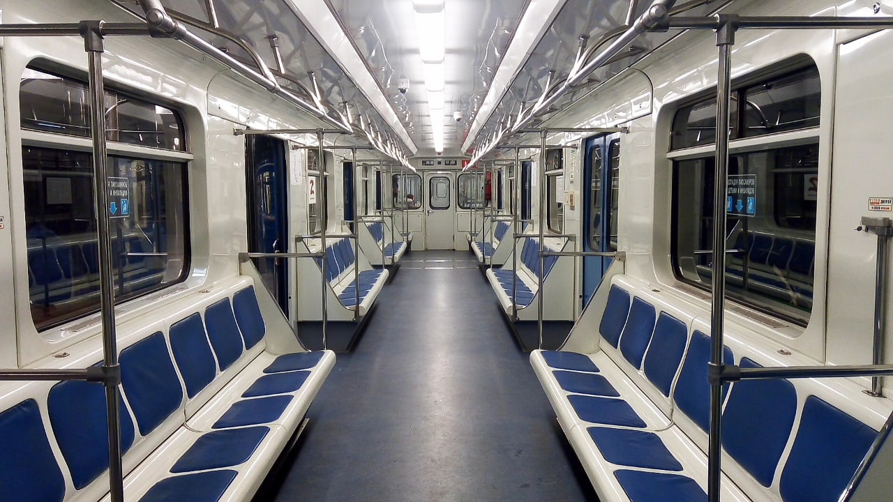 Екатеринбург, 81-714.5 (ЛВЗ/ВМ) № 8263