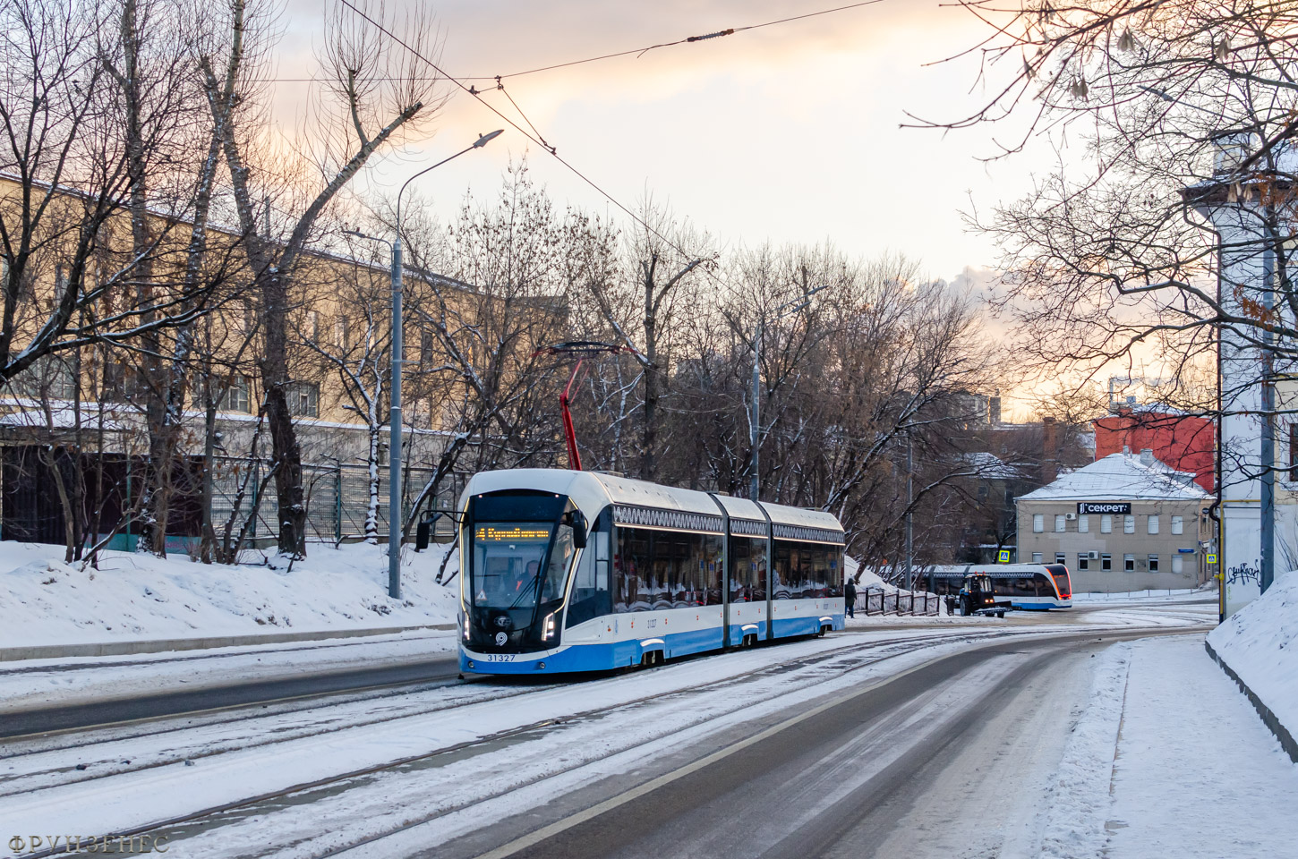 Москва, 71-931М «Витязь-М» № 31327