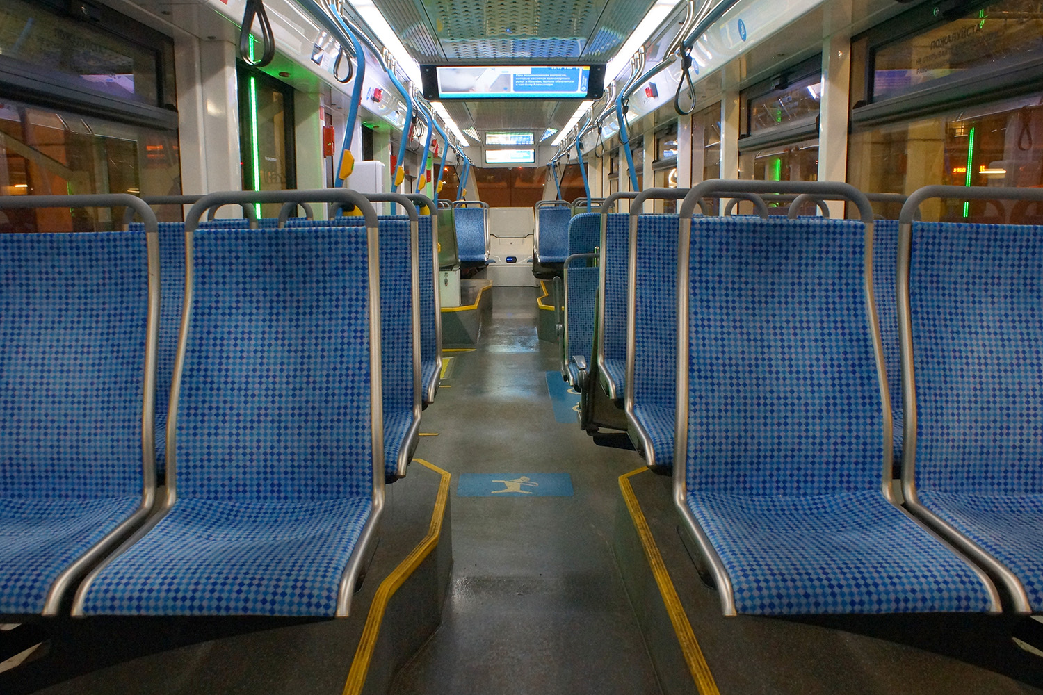 Москва, 71-911ЕМ «Львёнок» № 30617