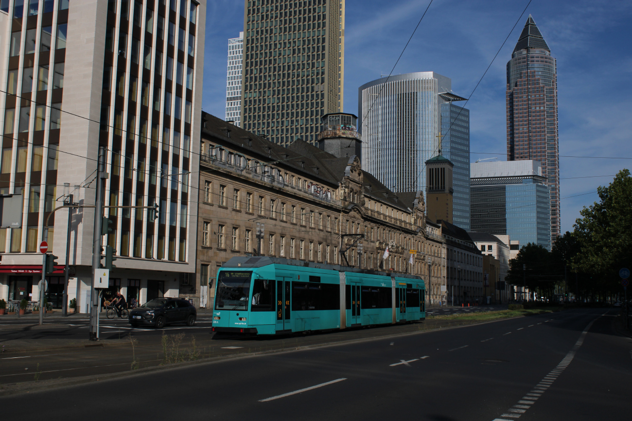 Frankfurt am Main, Duewag R č. 039