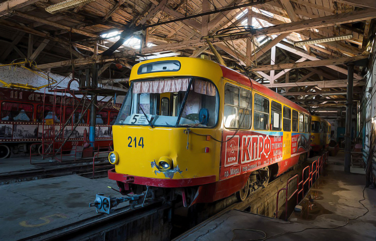 Владикавказ, Tatra T4D-MI № 214