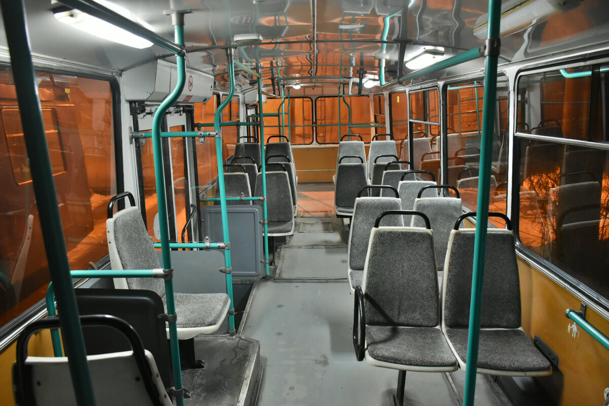 Vladivostok, ZiU-682G-016.02 nr. 241