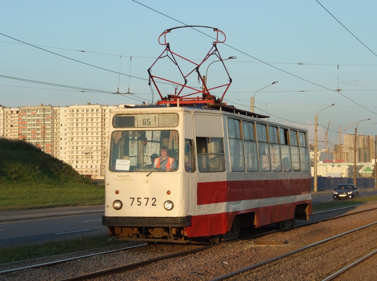 Санкт-Петербург, ЛМ-68М № 7572