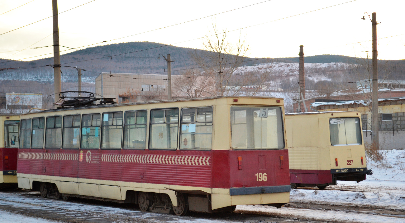 Красноярск, 71-605 (КТМ-5М3) № 196