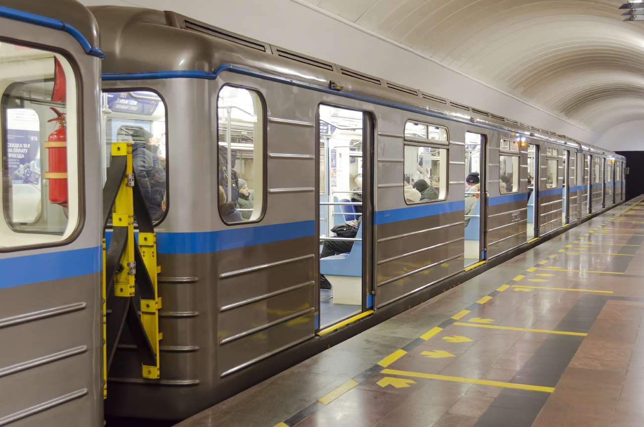 Екатеринбург, 81-714.6 № 20095