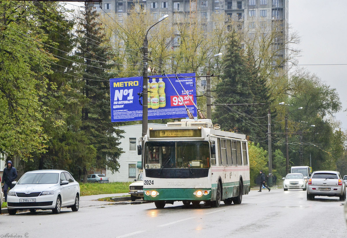 Пенза, ЗиУ-682Г-016.02 № 2024