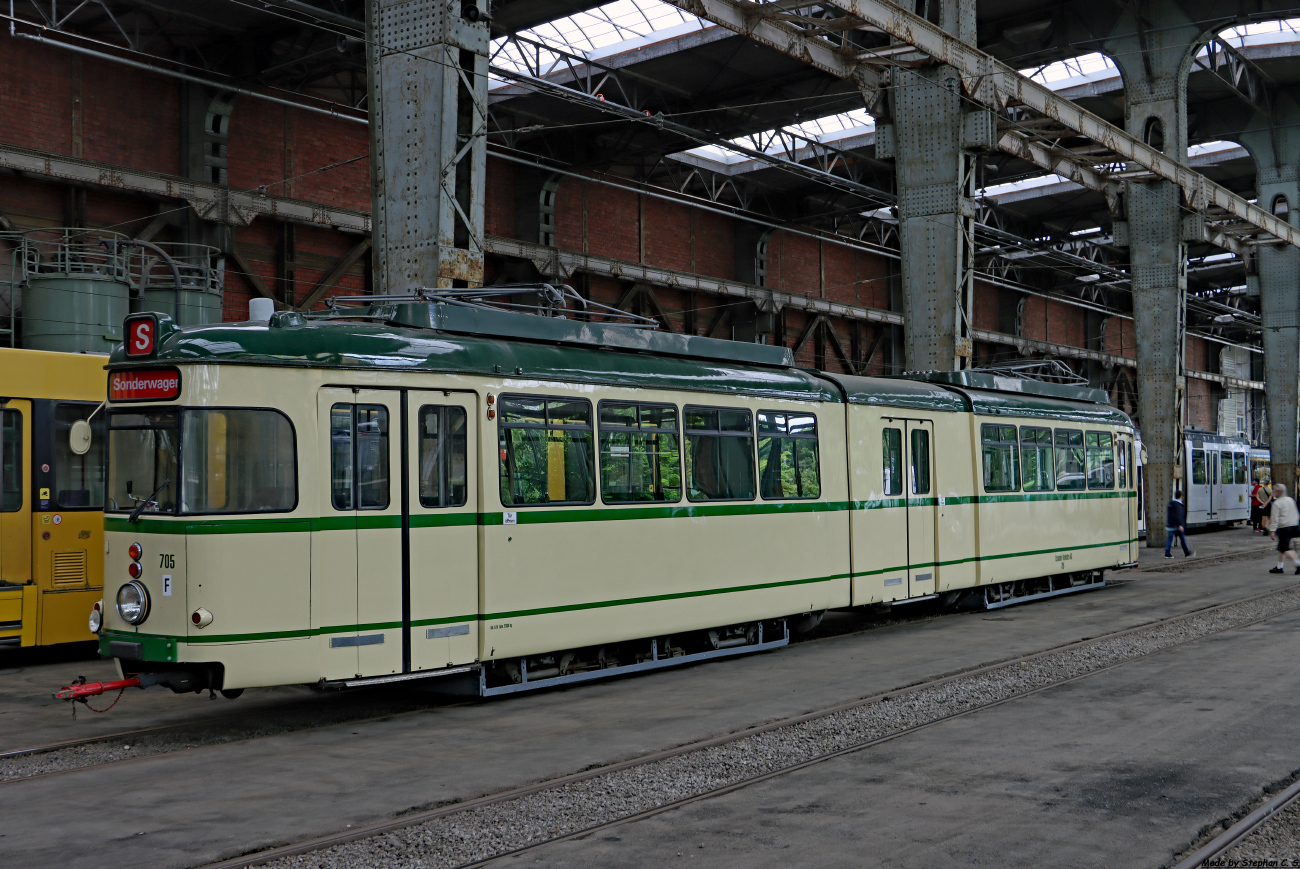 Essen – Mülheim an der Ruhr, Duewag GT4 № 705