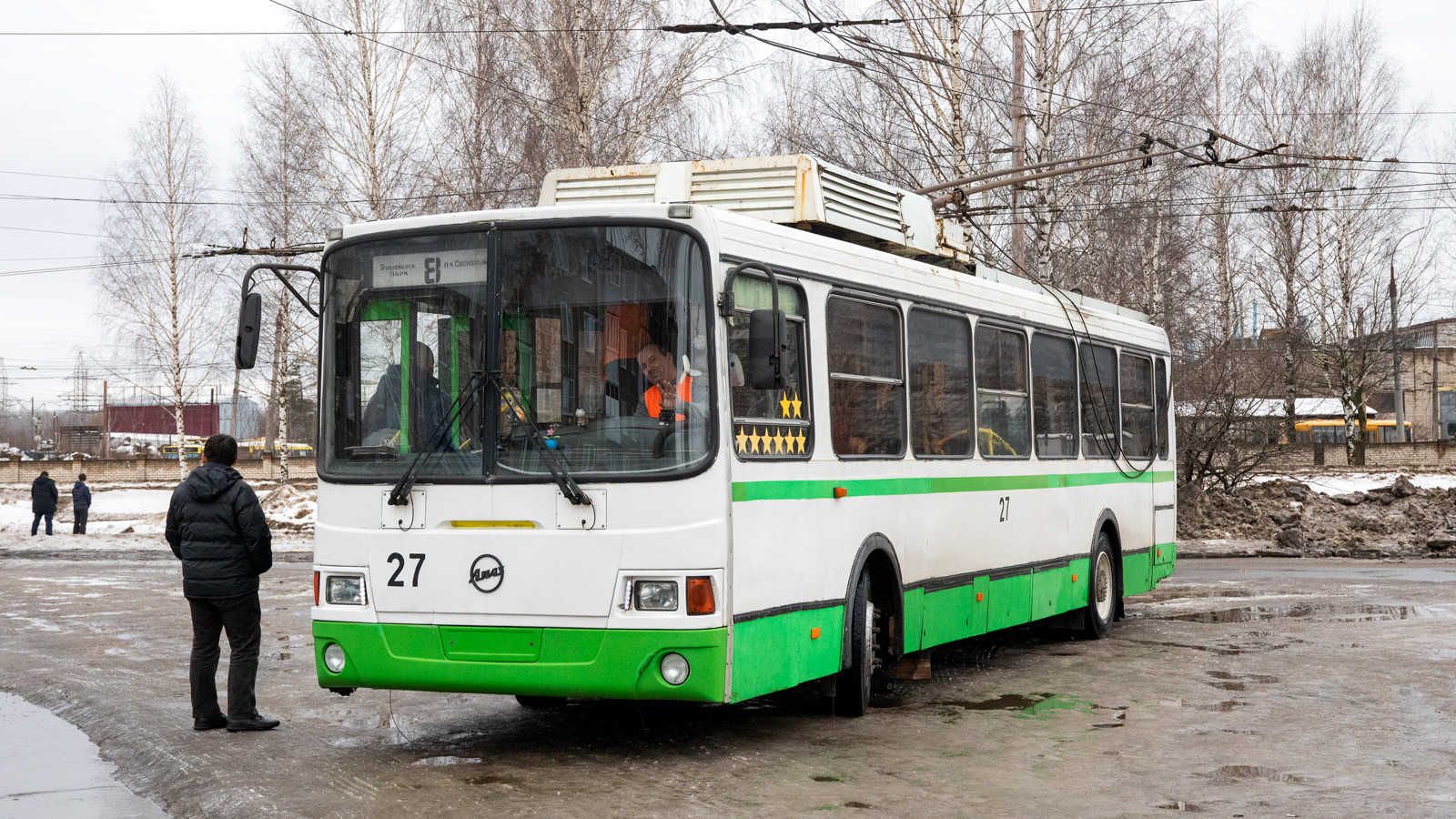 Рыбинск, ЛиАЗ-5280 № 27