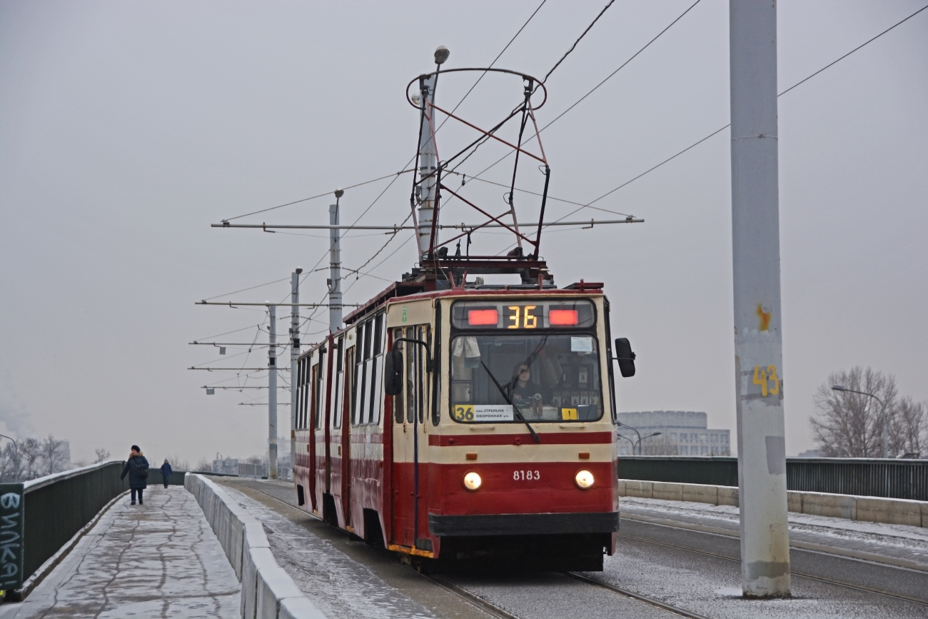 Санкт-Петербург, ЛВС-86К № 8183