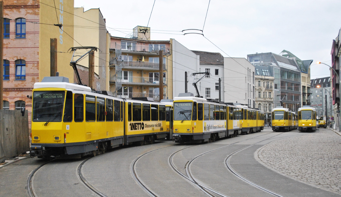 Берлин, Tatra KT4DtM № 7049; Берлин, Tatra KT4DM № 6134