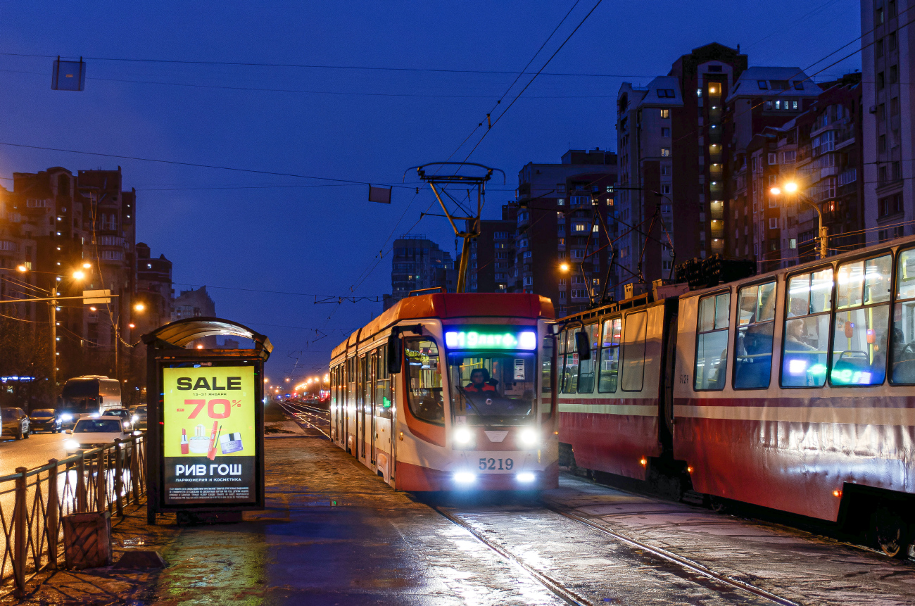 Санкт-Петербург, 71-631 № 5219 Санкт-Петербург, 71-631 № 5219