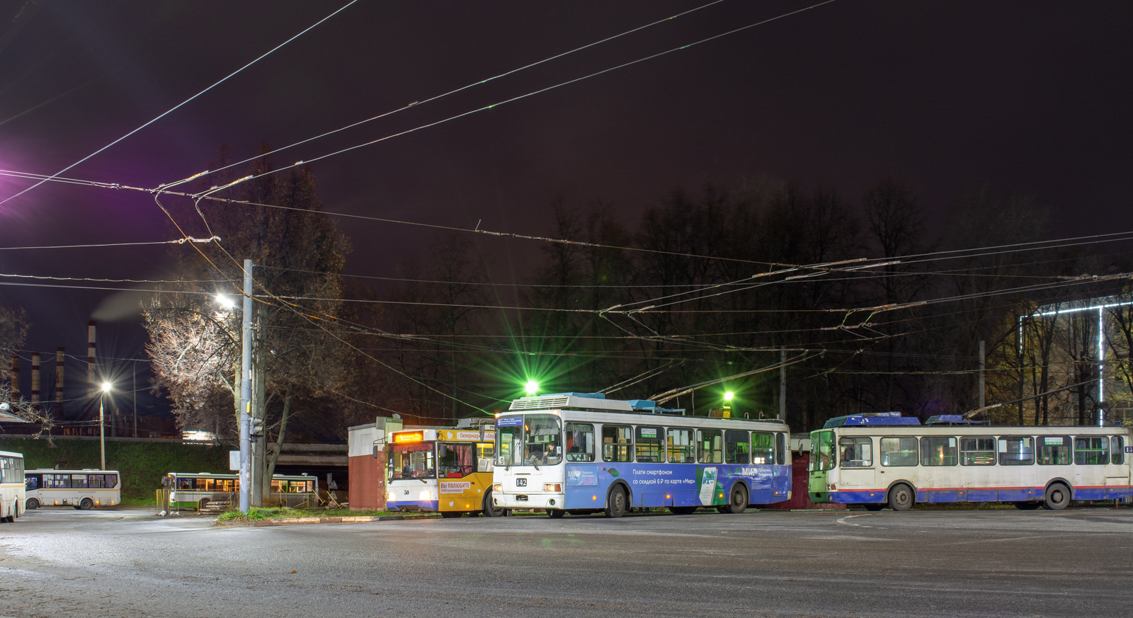 Ярославль, ЛиАЗ-5280 (ВЗТМ) № 142