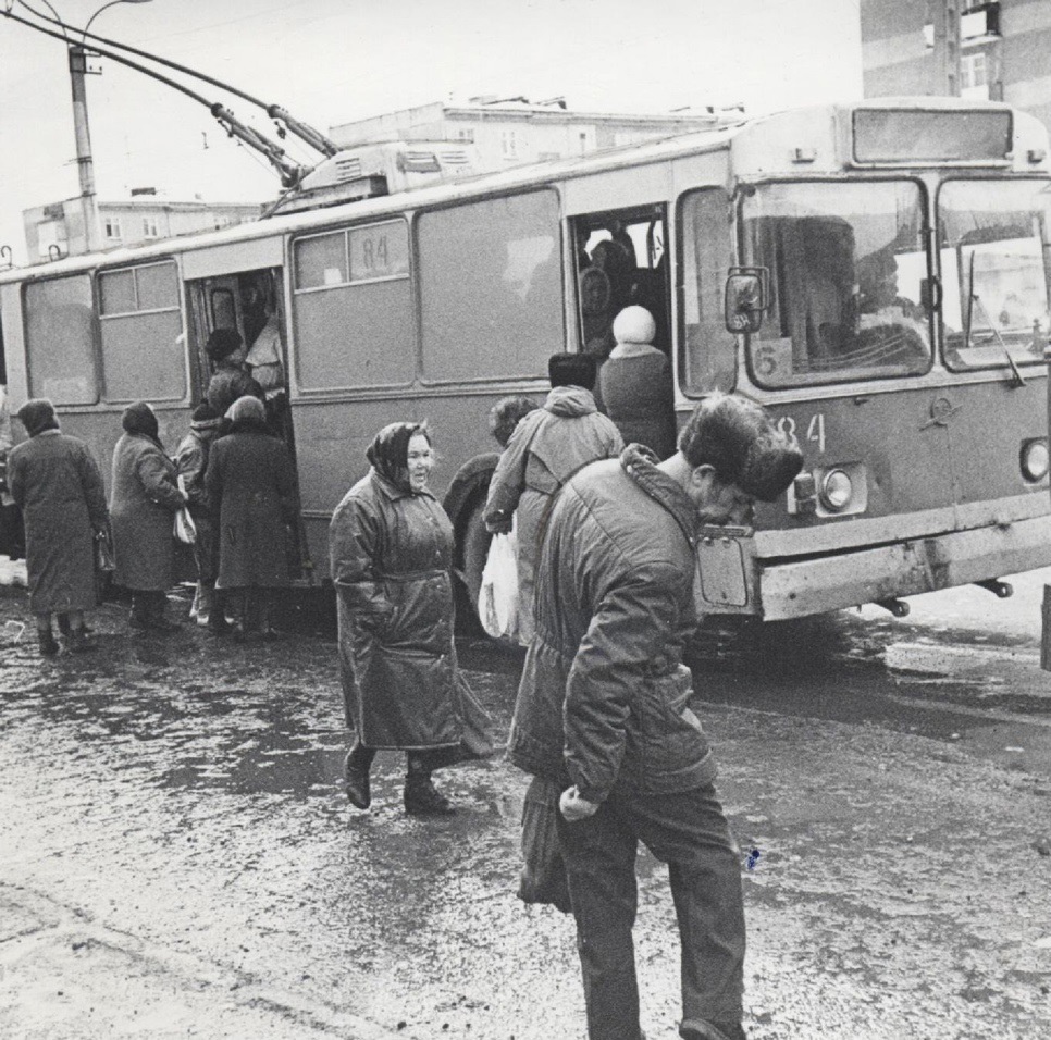 Berezniki, ZiU-682V [V00] # 84; Berezniki — Old photos