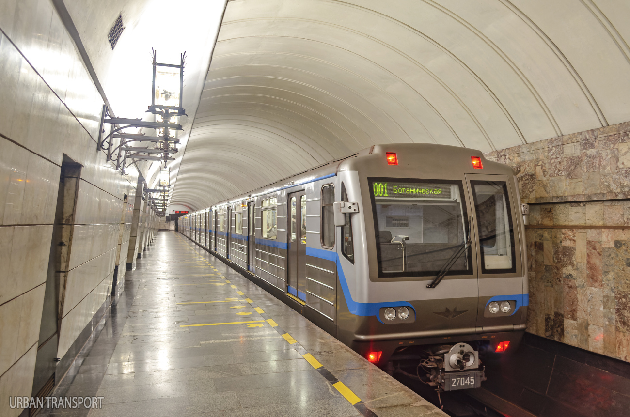 Екатеринбург, 81-717.6 № 27045