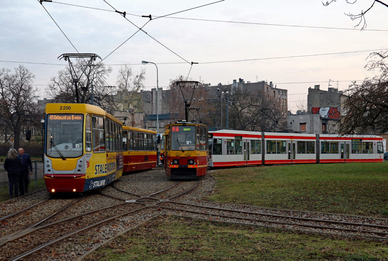 Лодзь, Konstal 805NaND № 2250; Лодзь, Konstal 805Na № 2237