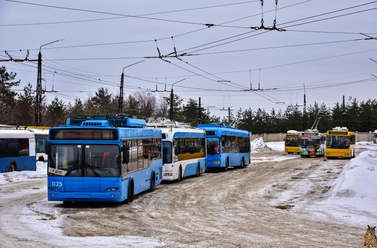 Дзержинск, СВАРЗ-МАЗ-6235.00 № 035