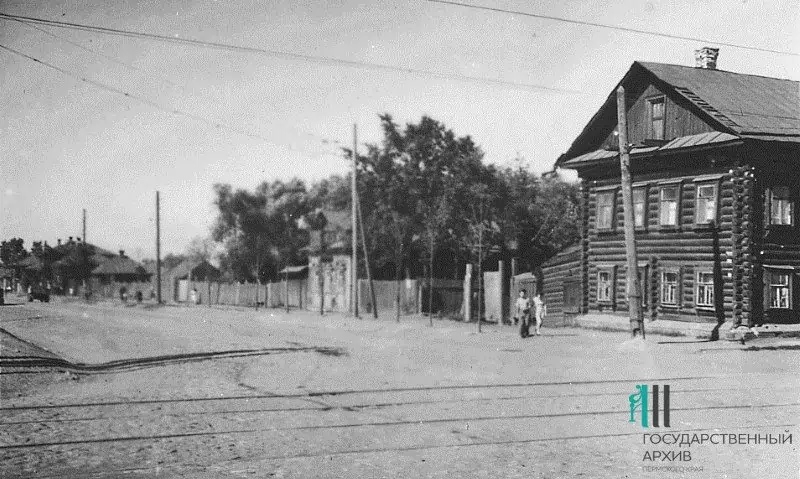 Пермь — Старые фотографии; Пермь — Трамвайные линии и инфраструктура