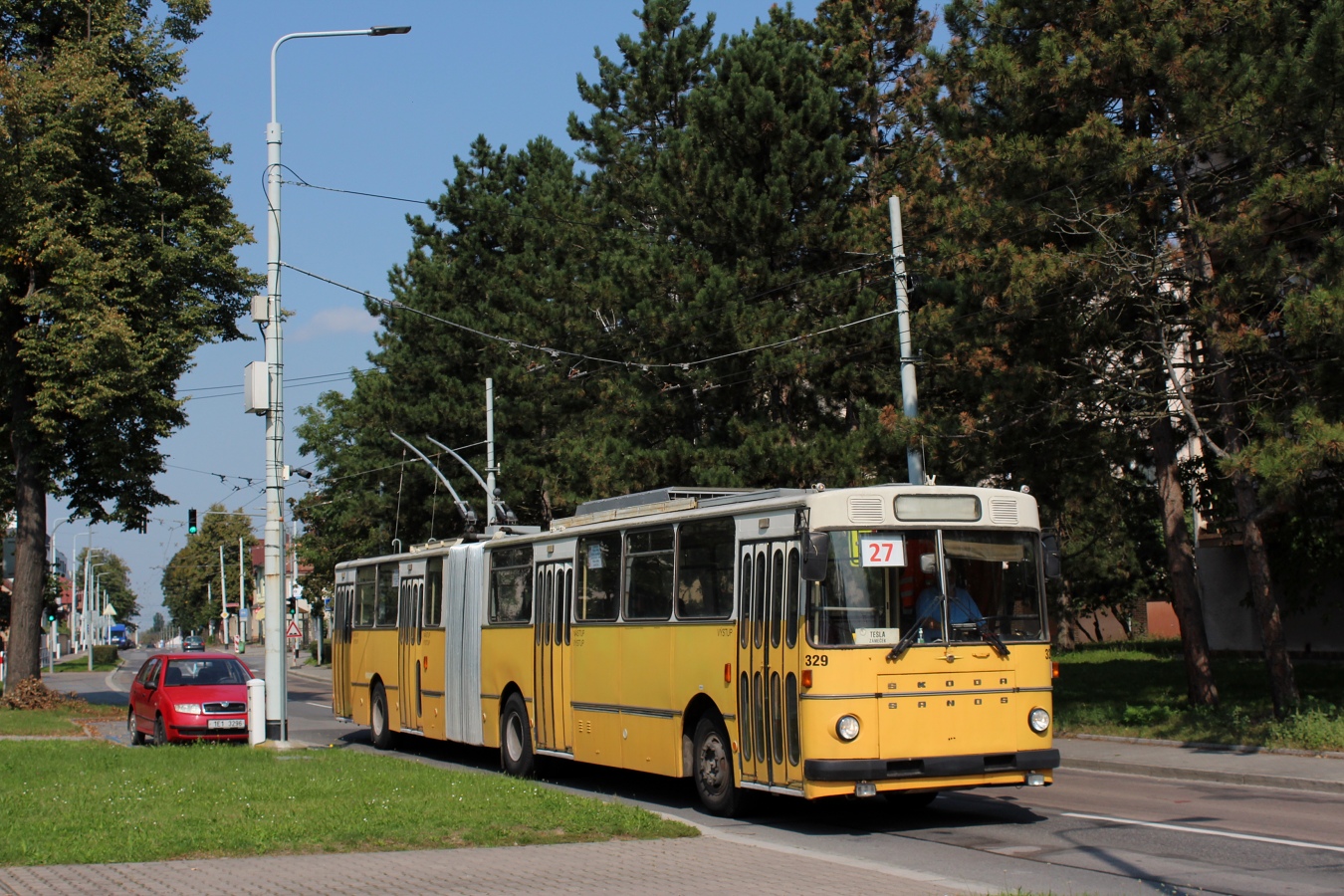 Пардубице, Škoda Sanos S 200 Tr № 329