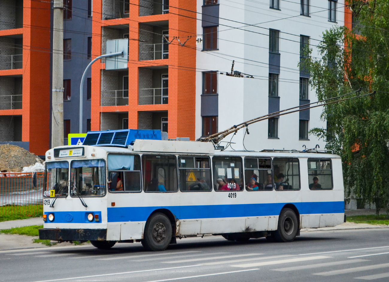 Barnaul, BTZ-5276-01 Nr 4019