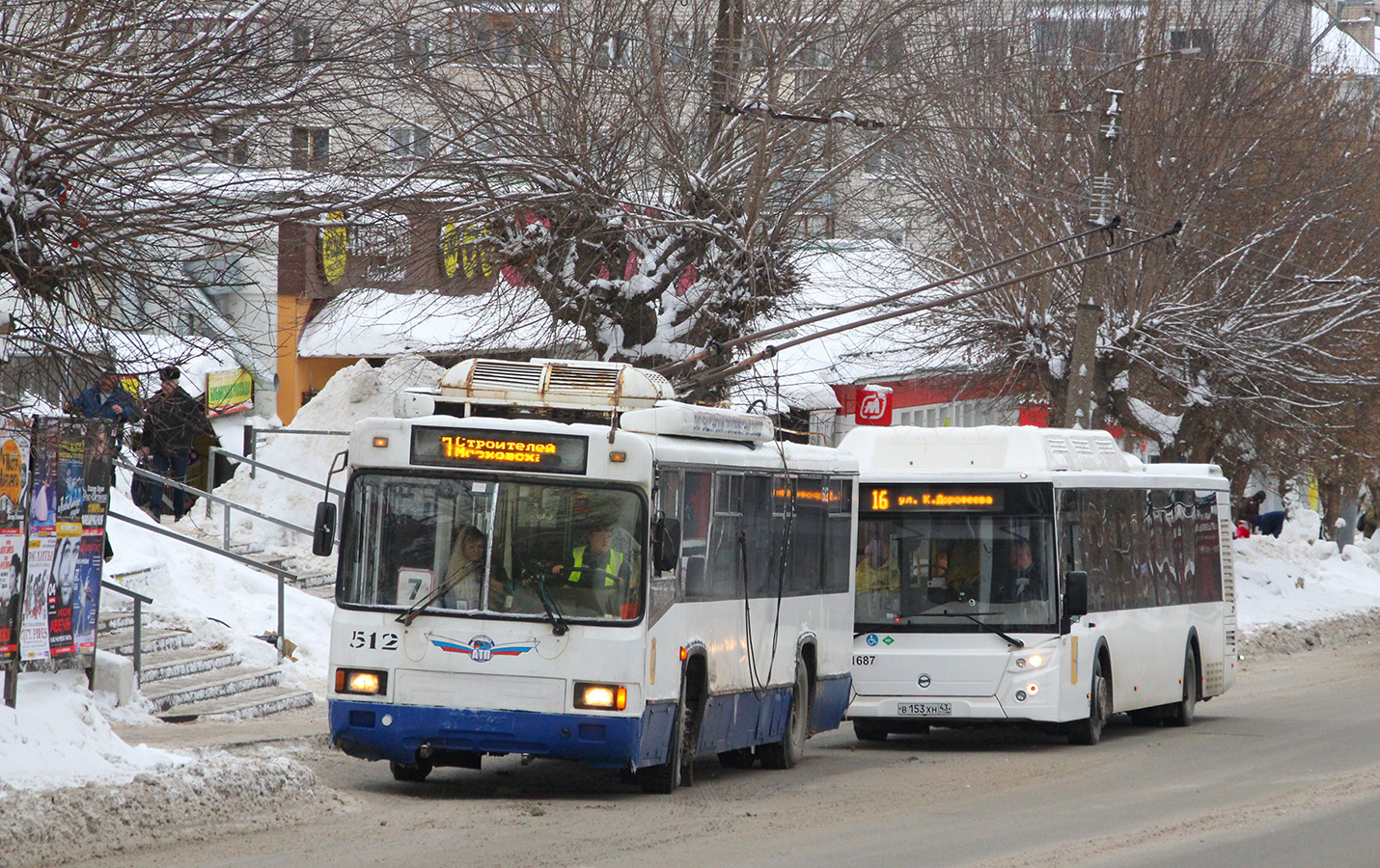 Киров, БТЗ-52764Р № 512