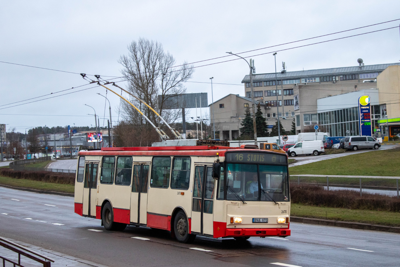 Вильнюс, Škoda 14Tr17/6M № 2670