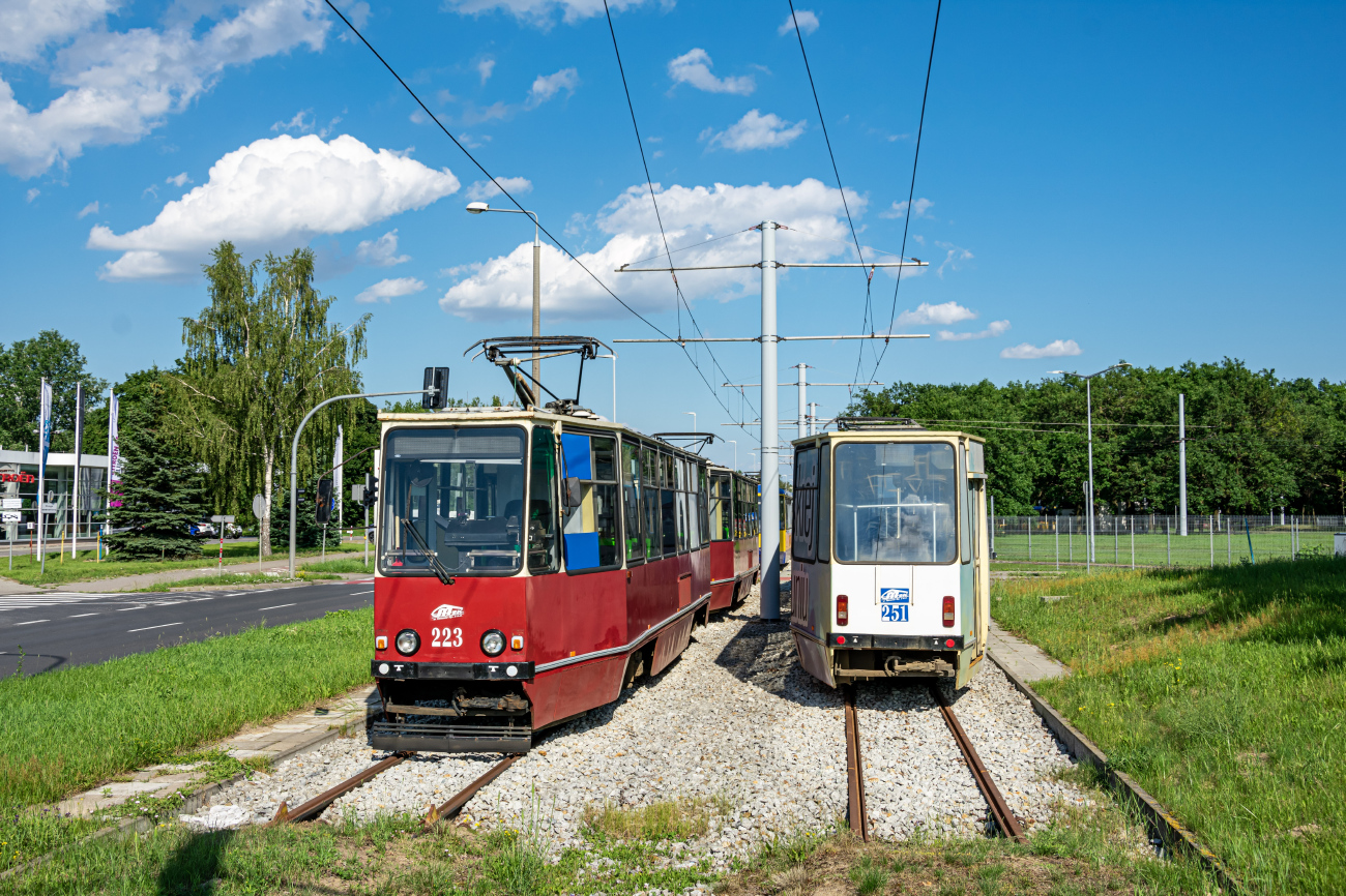 Торунь, Konstal 805Na № 223; Торунь, Konstal 805Na № 251