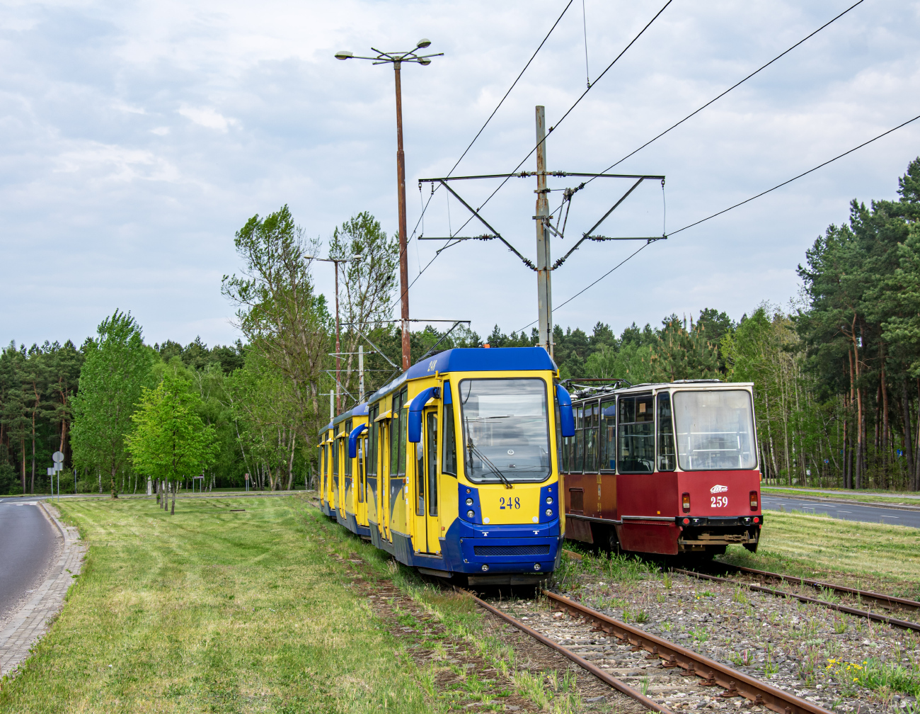 Торунь, Konstal 805NaND № 248; Торунь, Konstal 805Na № 259