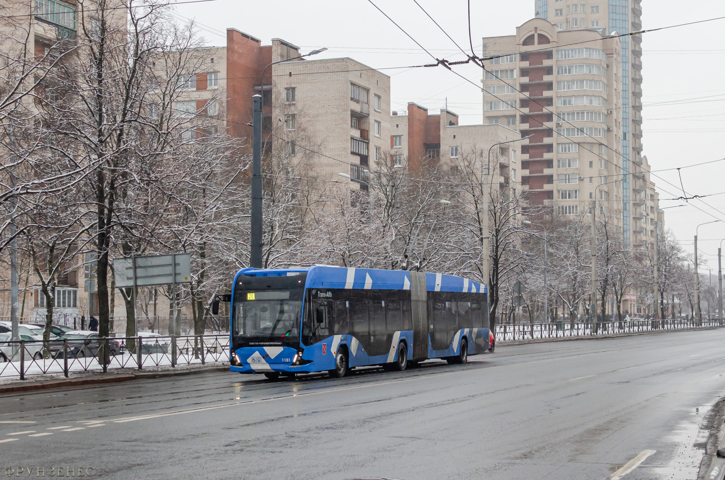 Санкт-Петербург, ВМЗ-6215.01 «Премьер» № 1181