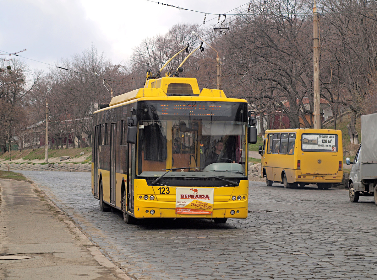 Полтава, Богдан Т70110 № 123