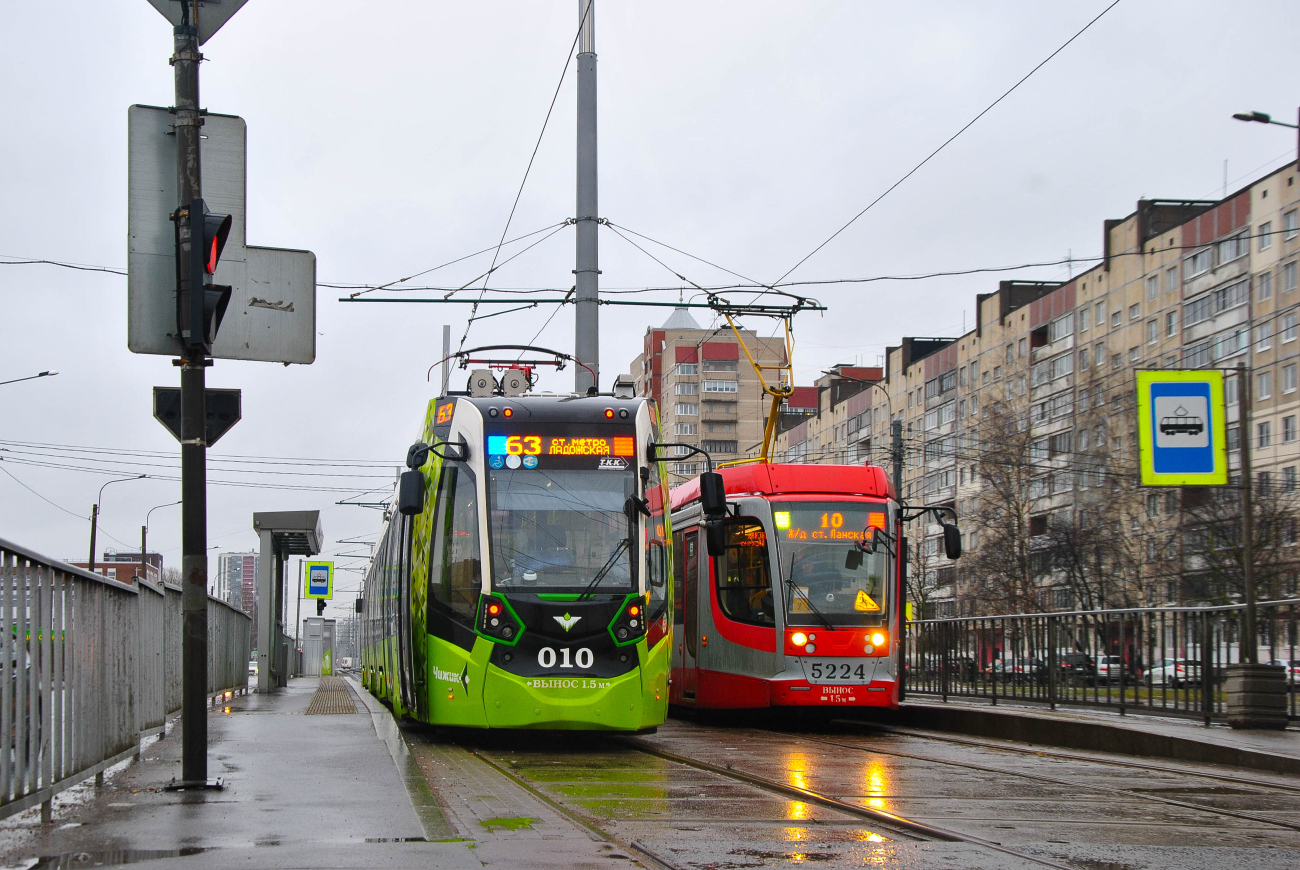Санкт-Петербург, Stadler B85600M № 010
