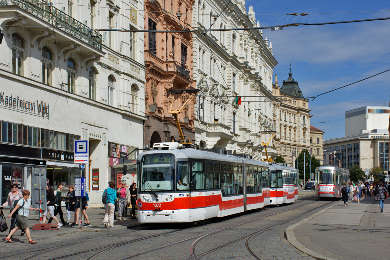 Брно, Vario LF2R.E № 1072