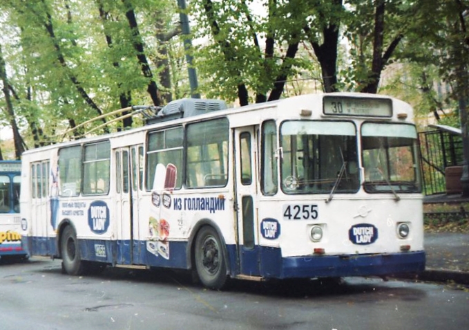 Москва, ЗиУ-682В № 4255