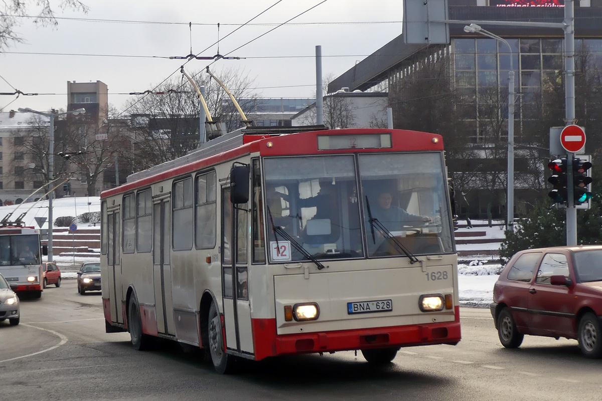 Вилнюс, Škoda 14Tr13/6 № 1628
