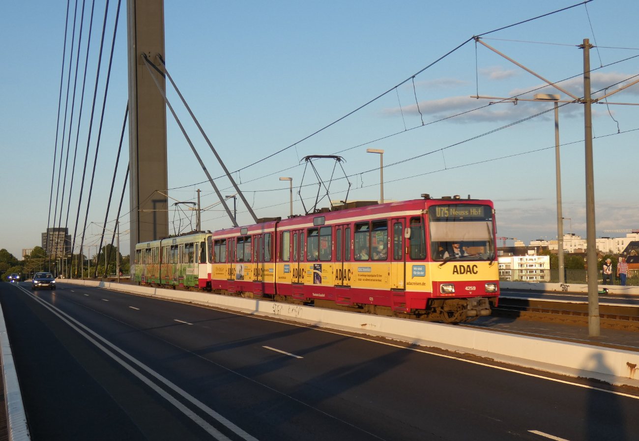 Дюссельдорф, Duewag B80D № 4259