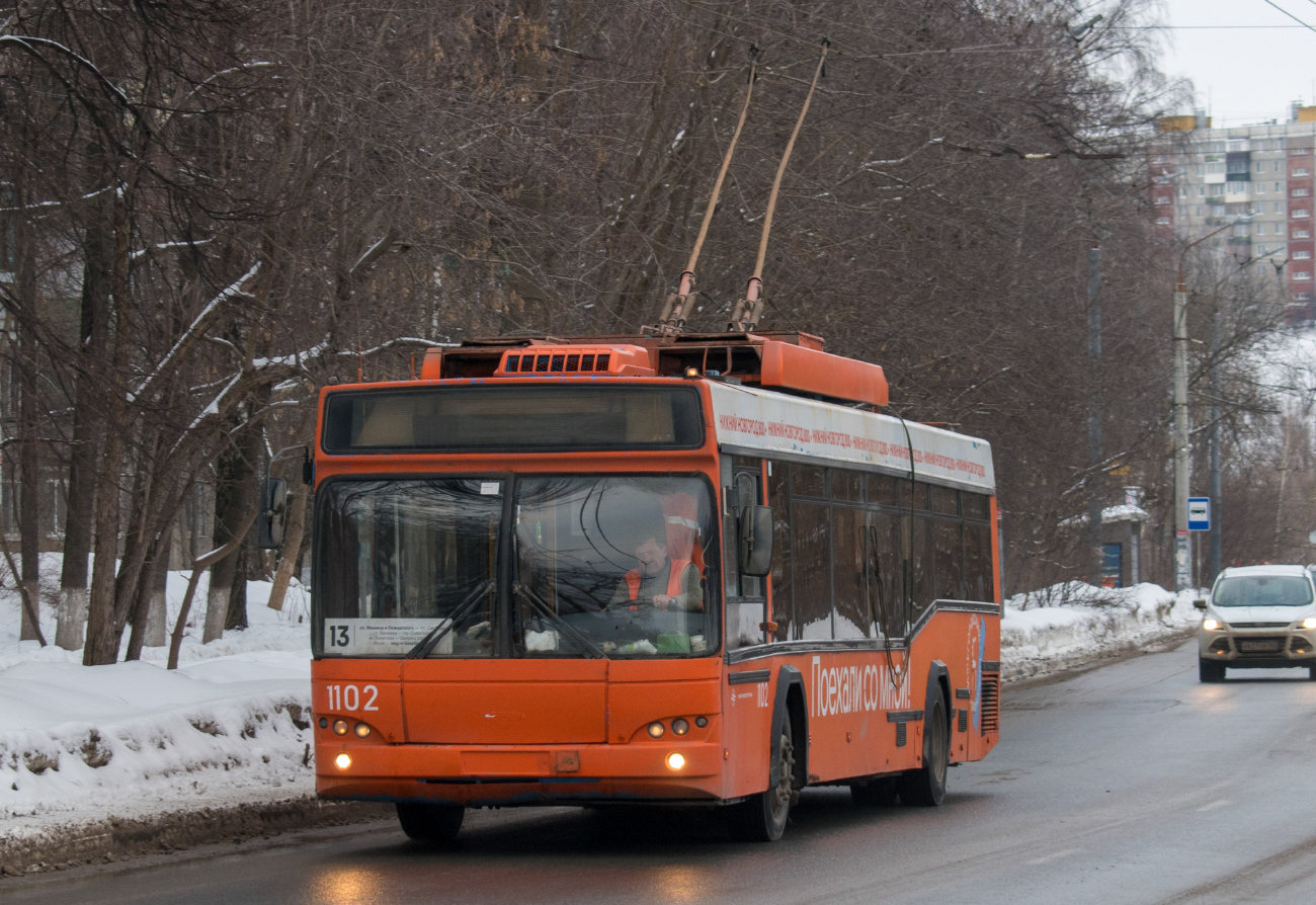 Нижний Новгород, СВАРЗ-МАЗ-6235.00 № 1102