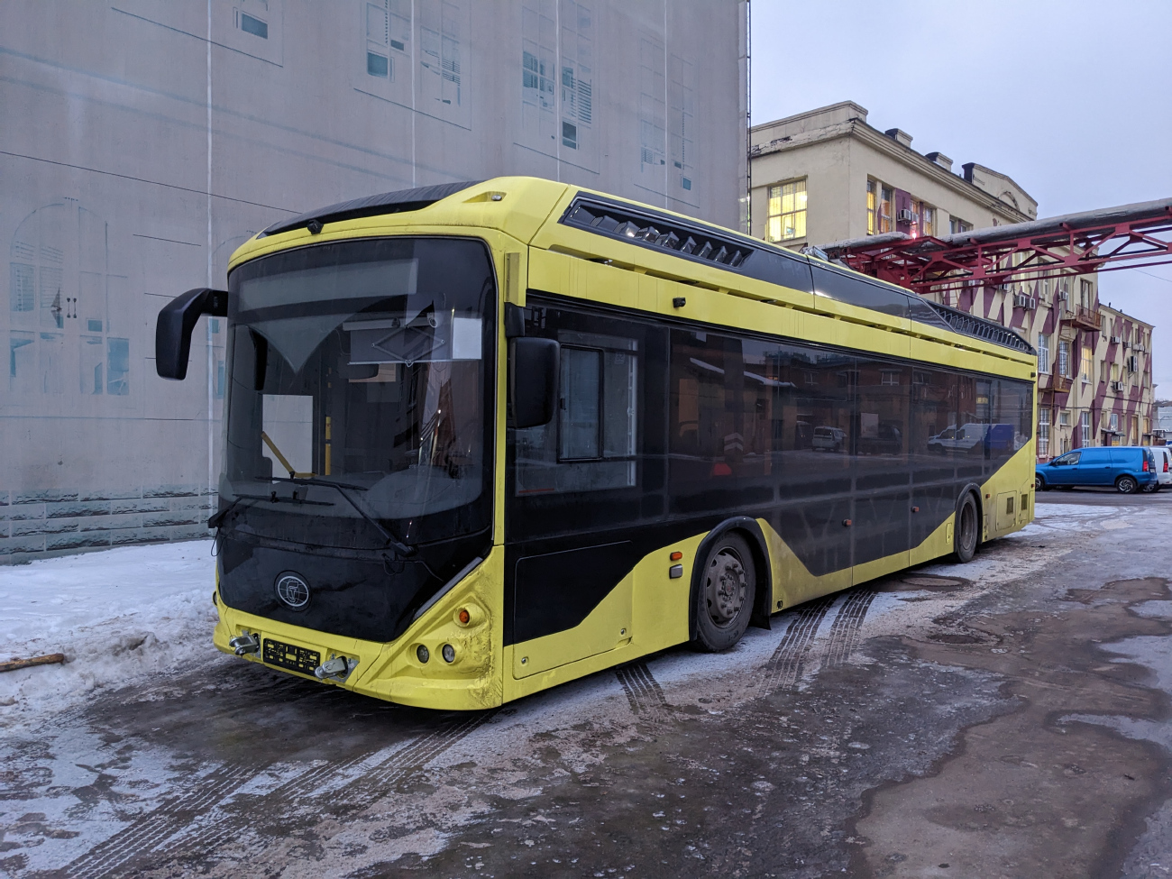 Энгельс, ПКТС-62181 «Генерал» № Б/н; Москва — Троллейбусы без номеров; Москва — Электробусы без номеров