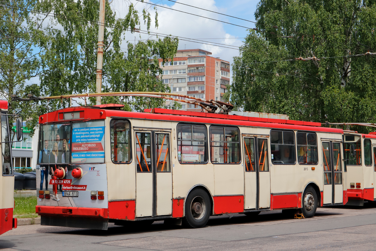 Вильнюс, Škoda 14Tr13/6 № 2613