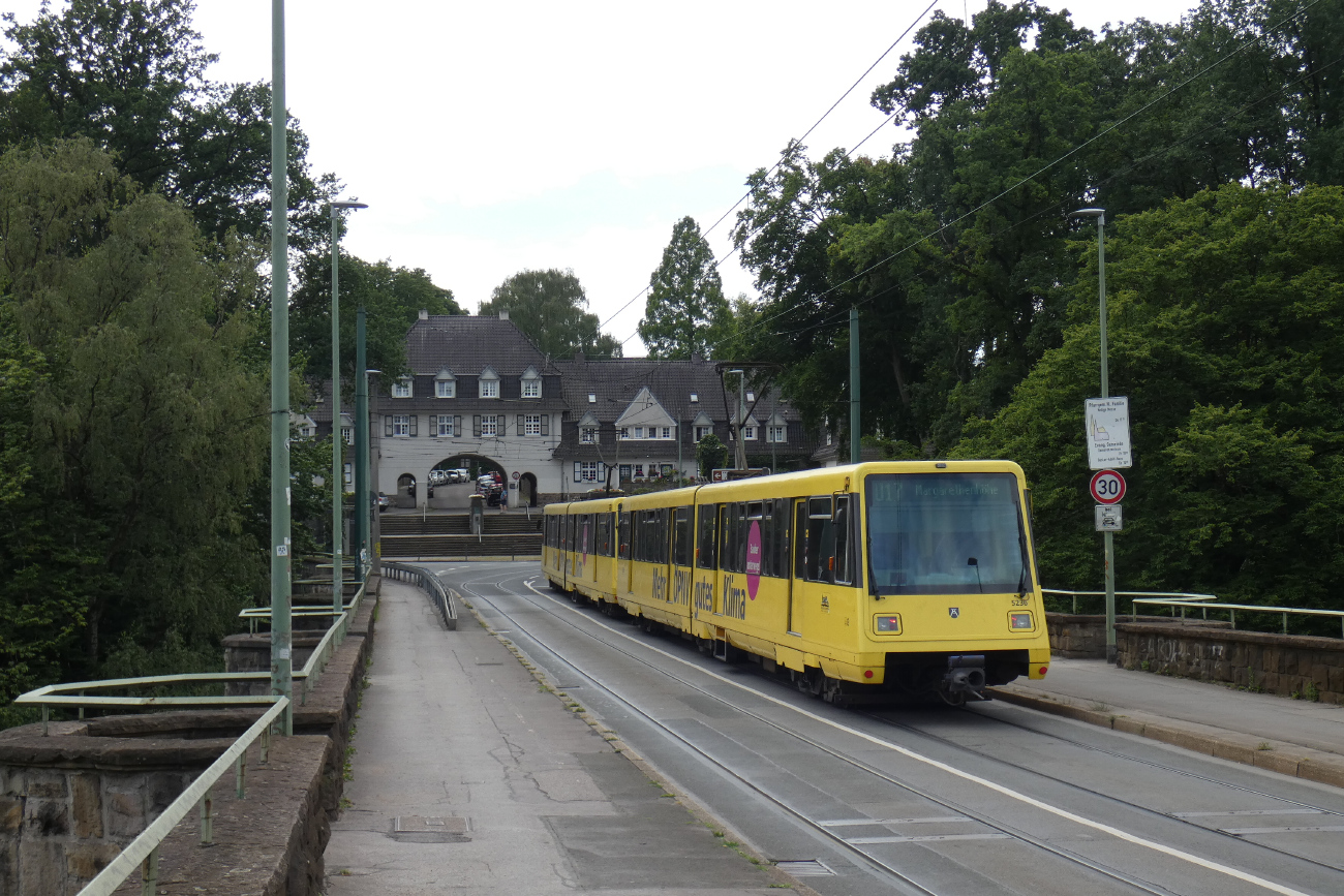 Essen – Mülheim an der Ruhr, LHB P86 Nr. 5236 Essen – Mülheim an der Ruhr, LHB P86 Nr. 5236