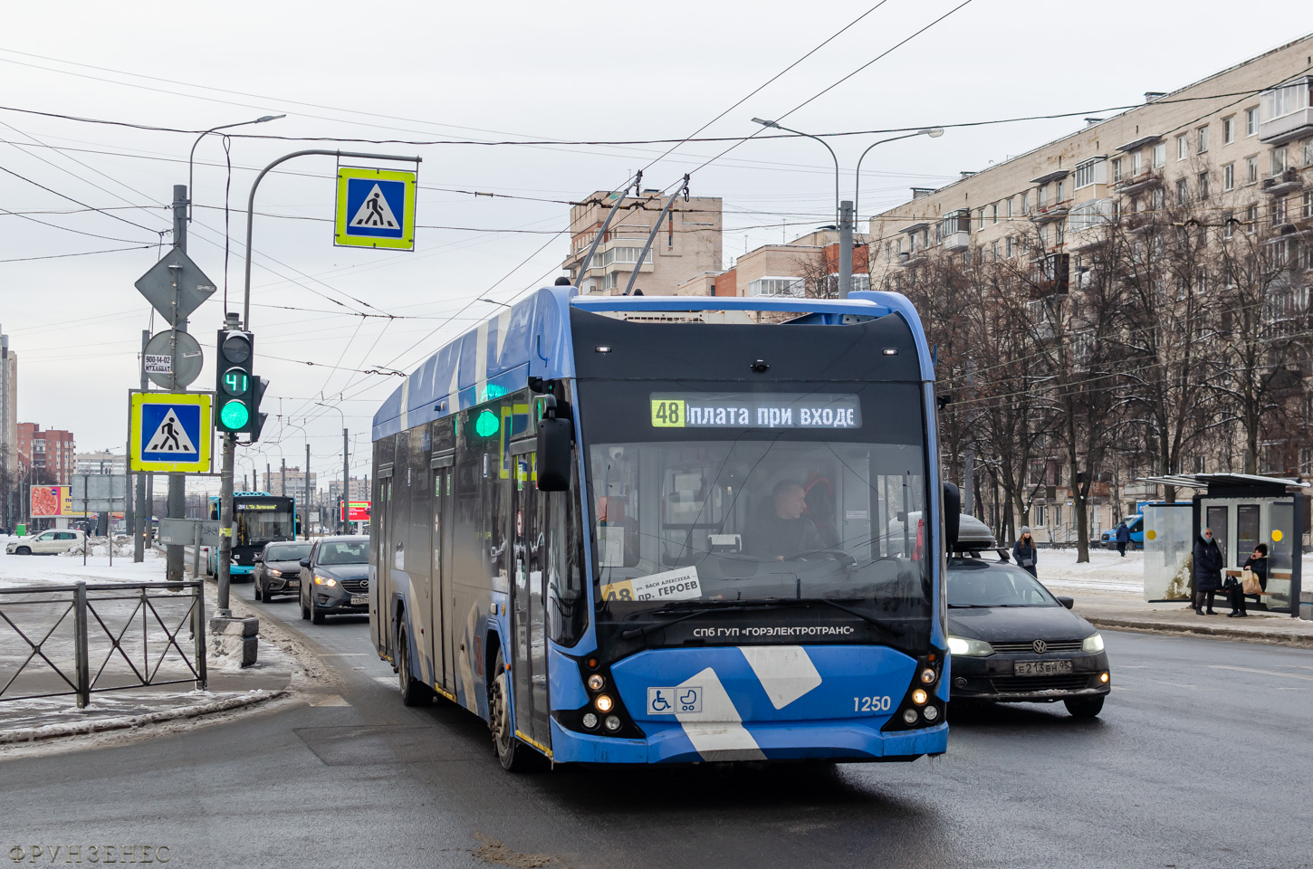 სანქტ-პეტერბურგი, VMZ-5298.01 “Avangard” № 1250