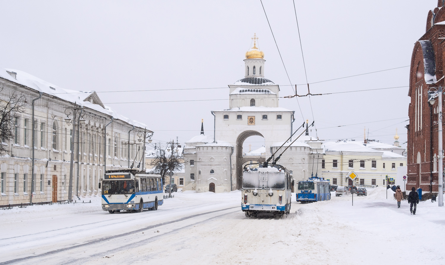 Владимир, ЗиУ-682Г-016.04 № 189; Владимир, ЗиУ-682Г-016.02 № 243