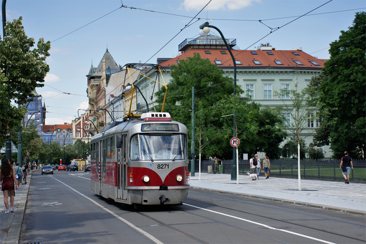 Прага, Tatra T3R.PLF № 8271