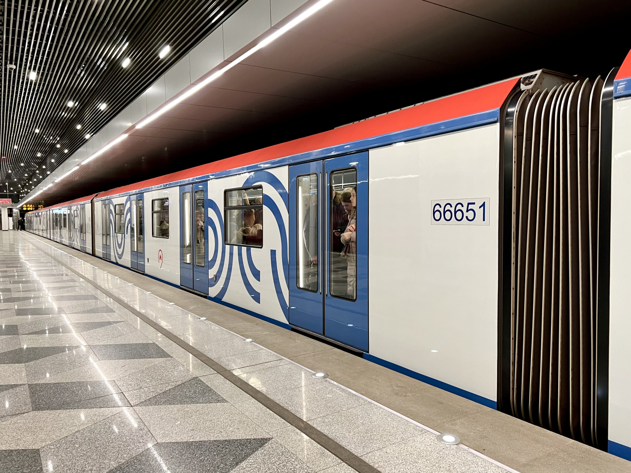 Москва, 81-766.4 «Москва-2019» № 66651