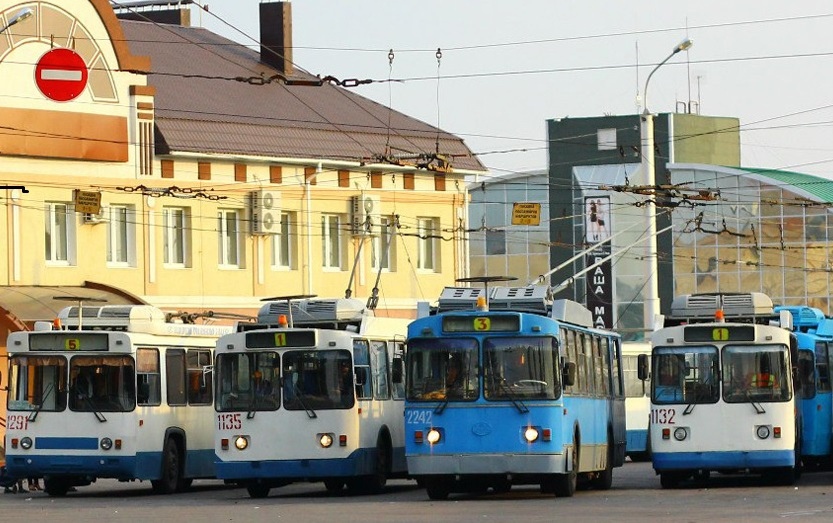 Стерлитамак, БТЗ-5276-04 № 1291; Стерлитамак, ЗиУ-682В [В00] № 1135; Стерлитамак, БТЗ-52011 № 2242; Стерлитамак, ЗиУ-682В [В00] № 1132