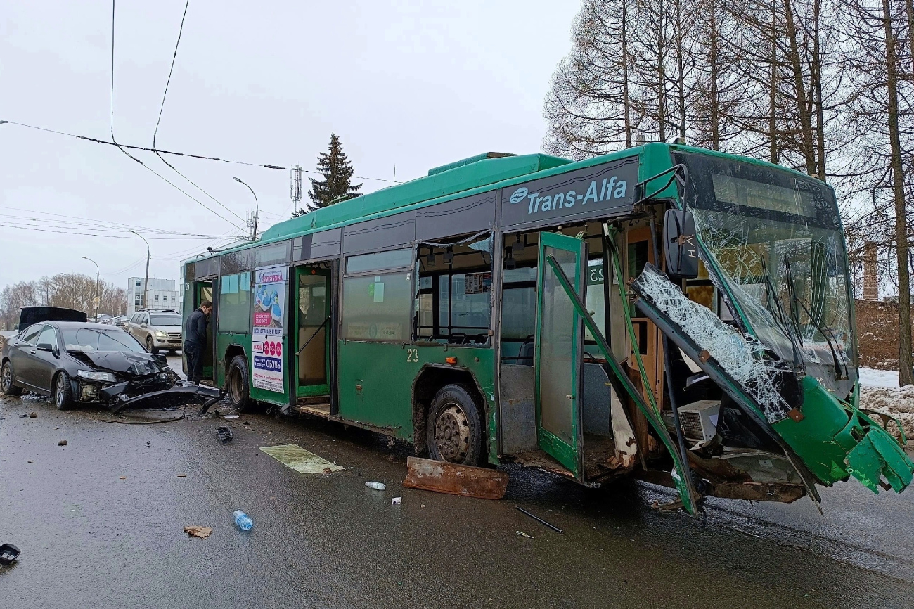 Рыбинск, ВМЗ-5298.01 «Авангард» № 23