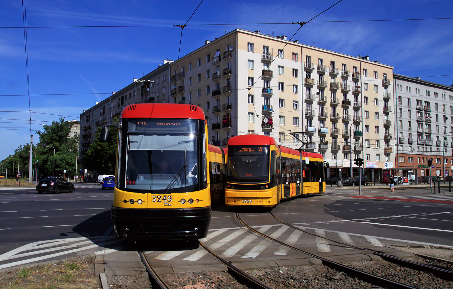 Warsaw, PESA Swing 120Na Br. 3249; Warsaw, PESA Jazz 134N Br. 3820