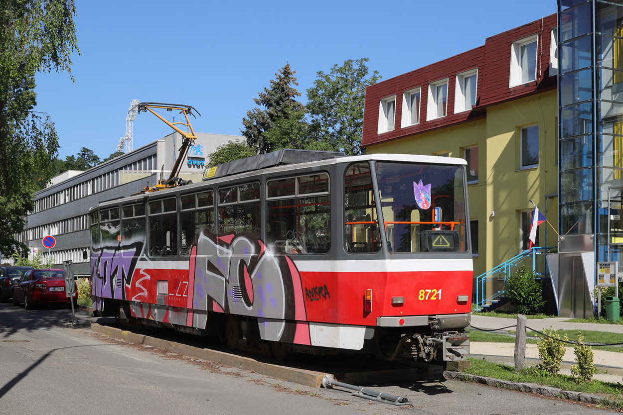 Прага, Tatra T6A5 № 8721
