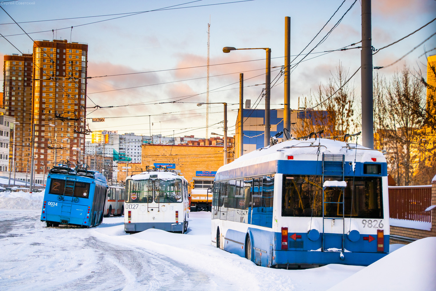 Chimki, Trolza-5265.02 “Megapolis” Nr 0034; Chimki, ZiU-682G-016 (018) Nr 0027; Chimki, BKM 321 Nr 0046